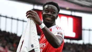 Tek Arsenal ka optimizëm, Saka: Jemi vetëm disa ndeshje larg arritjes së qëllimit tonë
