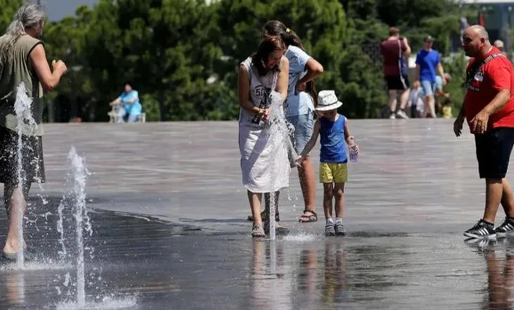 Temperatura të larta në vend! IGJEO paralajmëron rrezik zjarresh, ja qarqet e rrezikuara