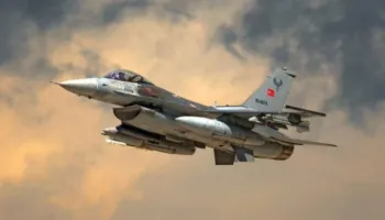 Tension në ajër në Egje, avionët turq kalojnë hapësirën greke