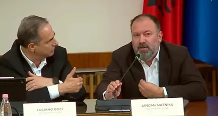 Tensione mes Boçit dhe Maznikut, bashkëkryetari demokrat braktis komisionin për Reformën Territoriale