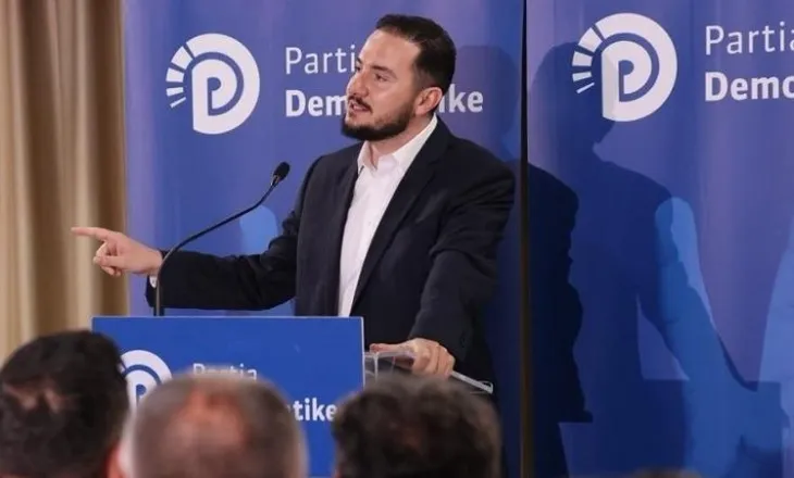 Tensionet në zgjedhjet e PD në Korçë, Salianji: Demokratët nuk janë dele, Berisha ka bërë pakt me Ramën që…