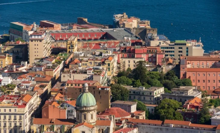 Tërmeti me magnitudë 4.4 godet Italinë, mbyllen shkollat në disa zona të Napolit