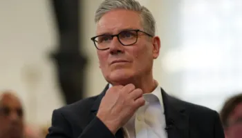 Thellohet kriza për Keir Starmer, arrin në katër numri i dorëheqjeve nga kabineti!