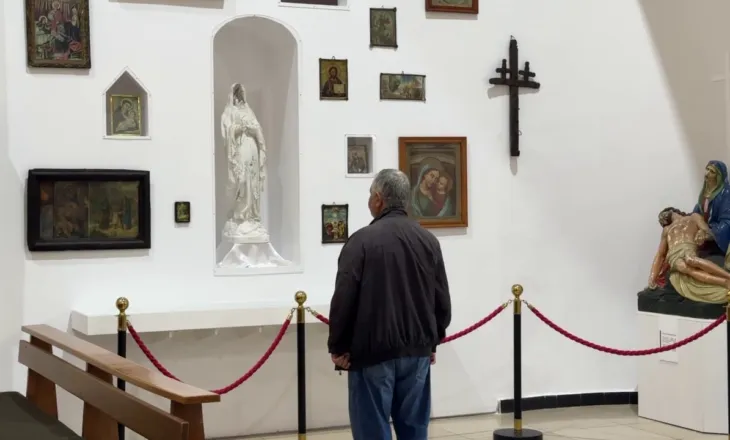 Thesaret e besimit, ekspozohen për herë të parë objekte të rralla dhe veshja e Nënë Terezës