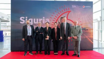 TIA dhe Vodafone sjellin teknologjinë Airbus në Tiranë
