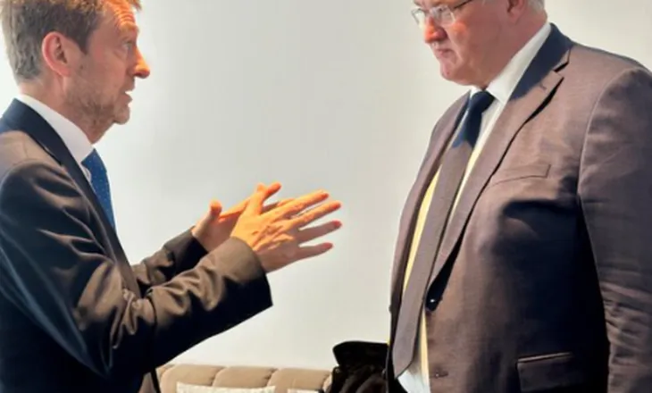 Tirana pret në qershor ministerialin për Ukrainën