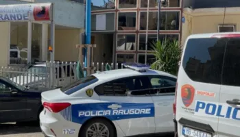 Toleruan ndërtimet pa leje, AMP aksion në Sarandë! Priten arrestime policësh