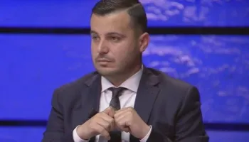 Tomorri: Ndërkombëtarët i dinë lidhjet me krimin në Shqipëri! Ndryshimi nuk vjen nga jashtë