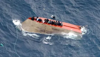 Tragjedi në Detin Mesdhe/ Mbytet varka me emigrantë që ishte nisur për në Greqi, 17 persona humbin jetën