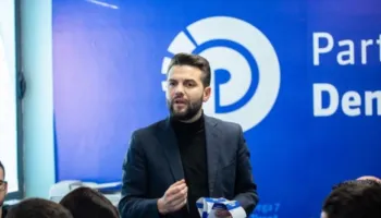 “Tragjedia në Durrës ishte e paralajmëruar”/ Reagon Muçollari: Betoni vrau fëmijërinë, qytetet po kthehen në kurth