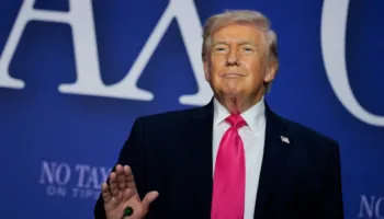 Trump: Edhe 9 vjet President. Kreu i Shtëpisë së Bardhë bën shaka: Jam më i ri se një i moshuar