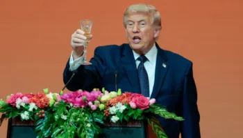 Trump në Kinë: Xi Jinping premtoi të ndihmojë me Iranin, të blejë naftë amerikane dhe 200 Boeing 737