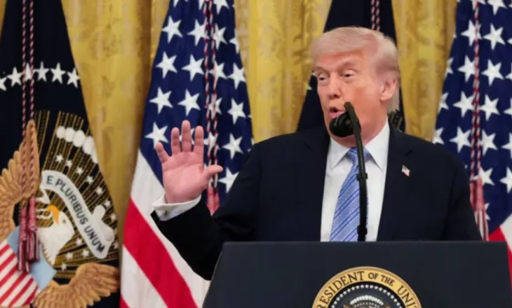 Trump pezullon “Project Freedom”, përparim drejt marrëveshjes me Iranin. SHBA ndal përkohësisht shoqërimin e anijeve në Hormuz