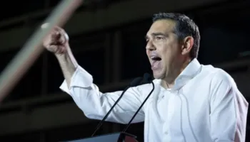 Tsipras rikthehet në politikë, ish kreu i Syriza në Greqi vjen me partinë e re “ELAS”