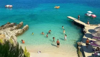 Turizmi, gati plani me 8 pika/ Nga informaliteti te rritja e të ardhurave nga TVSH. Risk i lartë rënia e pajustifikuar…