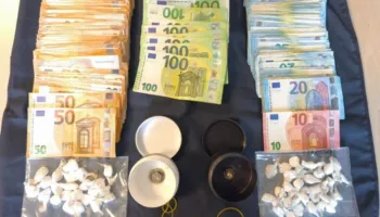 U kapën duke shitur kokainë, e pësojnë keq dy shqiptarë në Itali