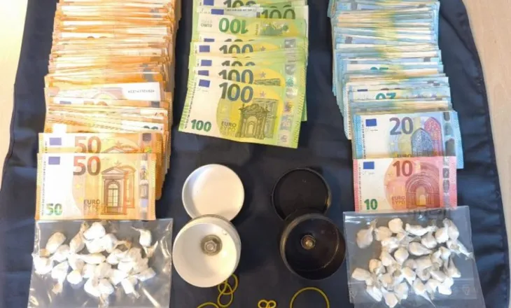 U kapën duke shitur kokainë, e pësojnë keq dy shqiptarë në Itali