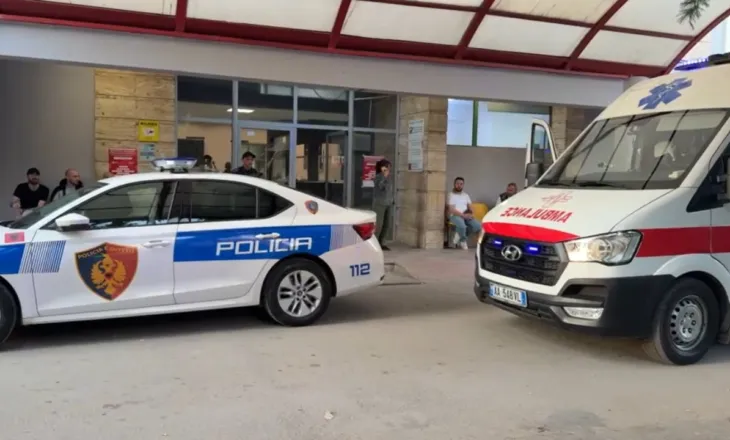 U konfliktuan për një borxh prej 100 mijë lekësh të vjetra/ Plagoset me thikë në bark i riu në Korçë, identifikohet autori