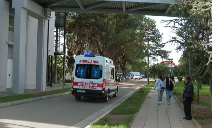 U përplas nga një automjet në Pogradec, ndërron jetë në spital 80-vjeçari