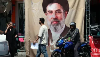 Udhëheqësi suprem i Iranit: SHBA-të nuk do të kenë më strehë të sigurt në Gjirin Persik