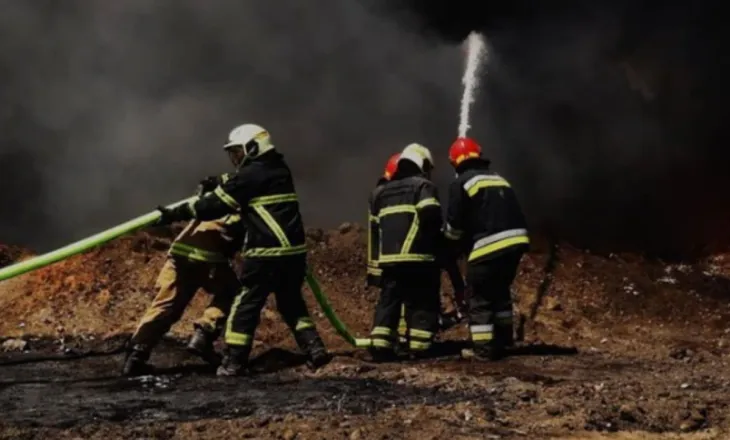 Ukrainë nën sulm, Zelensky: Rusia po godet infrastrukturën civile dhe hekurudhore