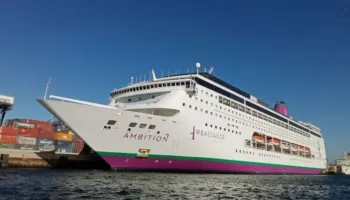 Vdekja e pasagjerit në bord, mbi 1700 persona të karantinuar në anijen turistike në Francë! Hetime nëse ka lidhje me Hantavirusin