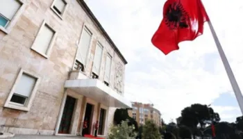 Vendimet e qeverisë: Nga projektet energjetike, investime në infrastrukturë dhe pagat në administratë