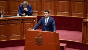 Vendimi i Sadushit në shërbim të rilindasve!