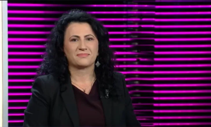 VIDEO/ Blerta Gazidede: Shtresa e mesme në stanjacion, arsimi dhe strehimi po shtyjnë shqiptarët drejt emigrimit