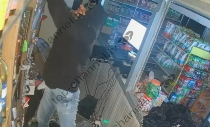 Video/ Hajduti serial godet sërish! Vjedh marketin e tretë në Dhërmi, kamerat i zbulojnë fytyrën