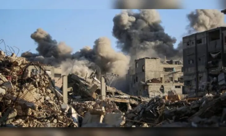 VIDEO/ IDF shkatërron uzinën e prodhimit të armëve dhe eksplozivëve të Hamasit në Gaza