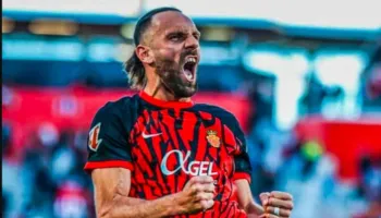 VIDEO: Muriqi nuk ndalet, shënon sërish duke shfrytëzuar gafën e portierit