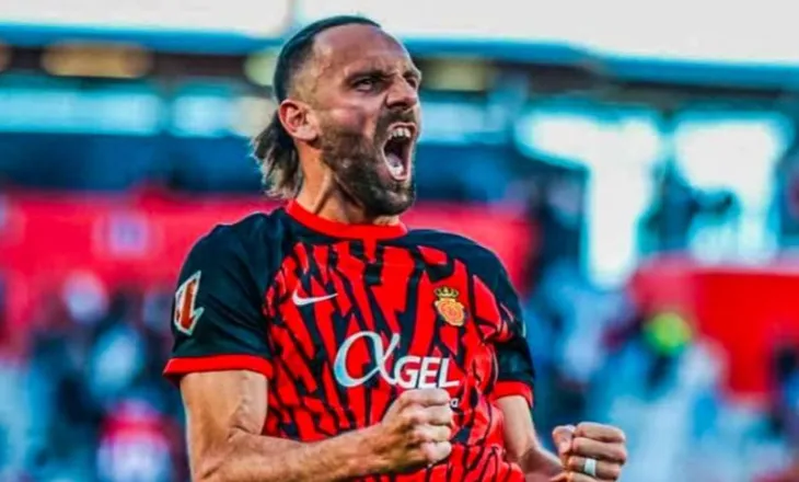 VIDEO: Muriqi nuk ndalet, shënon sërish duke shfrytëzuar gafën e portierit