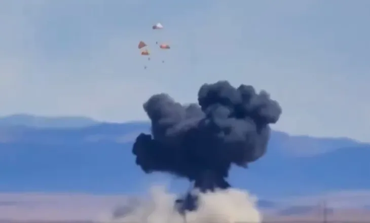 VIDEO/ Përplasen dy avionë luftarakë amerikanë, shpëtojnë anëtarët e ekuipazhit