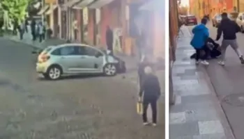 VIDEO- Publikohen pamjet kur i riu me makinë hyn në mes të turmës, momenti kur kalimtarët ndalojnë autorin