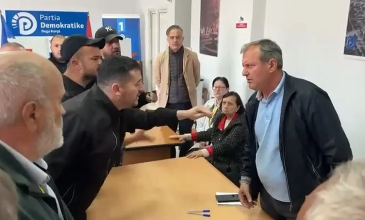 Vijojnë debatet në PD e Korçës, procesi i votimit shtyhet dy herë, çfarë po ndodh