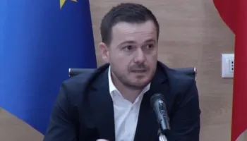 ‘Vijojnë dëmshpërblimet për fermerët’, Salla: Eksportet bujqësore po kalojnë vitin 2025, jemi në prodhim shumë të mirë