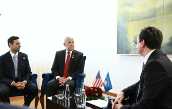 Vizita në Kosovë/ Kongresmenët amerikanë Self dhe Subramanyam takime me Kurtin dhe Haxhiun, zbardhen diskutimet