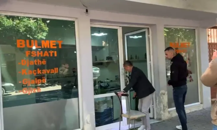 Vjedhje në një bulmetore në Pogradec, autorët marrin paratë dhe regjistrimet e kamerave të biznesit