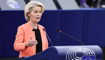 Von der Leyen për dronët në Baltik: Përgjegjësia e drejtpërdrejtë i takon Rusisë