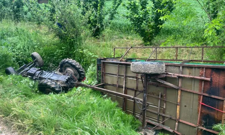 Zetori del nga rruga dhe përmbyset, humb jetën drejtuesi në Lushnje