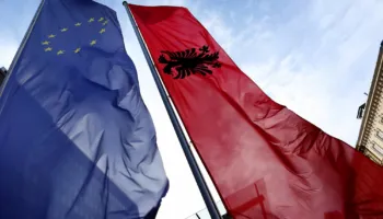 Zëvendësministrja Fino: Shqipëria ka bërë progres të lartë drejt BE-së, mbyllja e kapitujve do arrihet brenda 2027