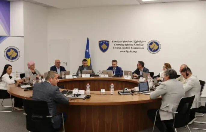 Zgjedhjet e 7 qershorit në Kosovë/ KQZ certifikon 3 koalicione dhe 1 kandidat të pavarur, refuzon 2 subjekte politike