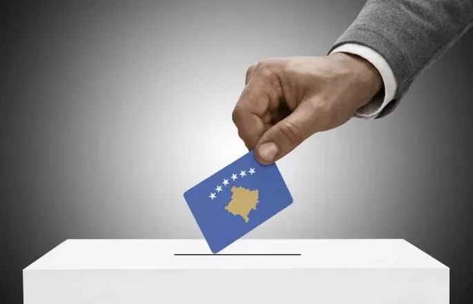 Zgjedhjet e 7 qershorit në Kosovë rrezikojnë të jenë një “copy-paste” i dhjetorit, ja pse partitë e vogla mbeten…