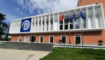 Zgjedhjet në PD hyjnë në fazën finale/ Miratohet fleta e votimit për kreun e partisë