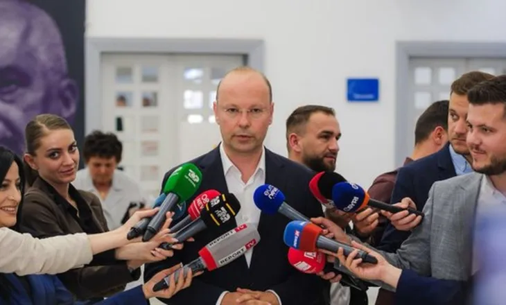Zgjedhjet për kreun e PD, shtyhet deri në orën 19:00 procesi i votimit në disa degë