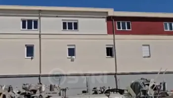 Zjarr në një magazinë në Durrës, humb jetën 25-vjeçari nga Bangladeshi