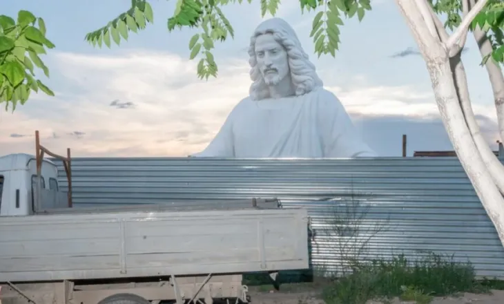 101 metra drejt qiellit, Armenia po ndërton statujën më të madhe të Jezusit në botë