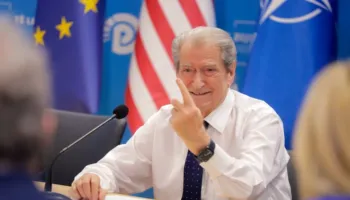 “2 apo 3 vite më parë, është dhënë lajmi”/Berisha, konferencë: Zvërneci është tokë private, dhe reagimi im është dakord