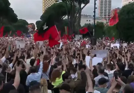 5 kërkesat e protestuesve: Dorëheqje e qeverisë dhe anulimi i projektit në Zvërnec